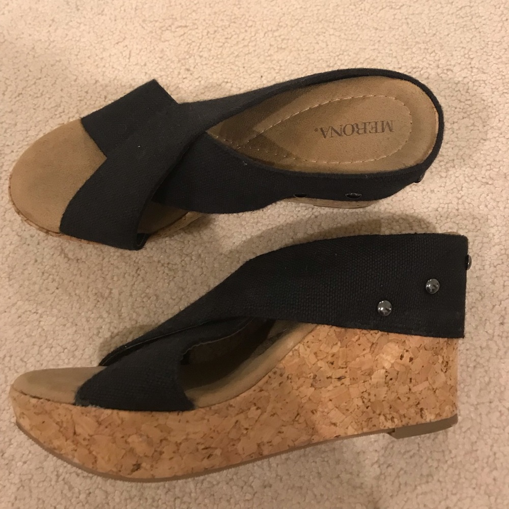 Mossimo wedges
